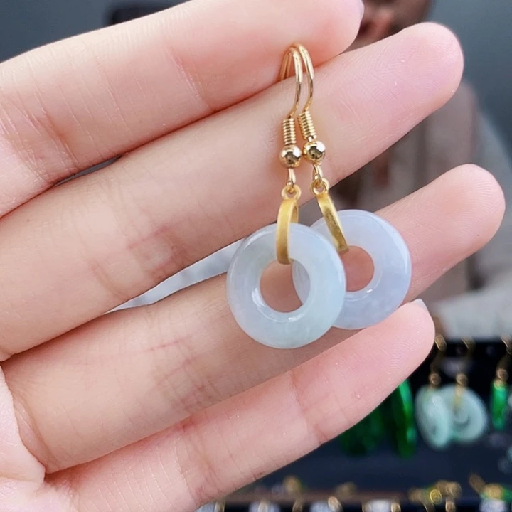 翡翠耳饰未镶嵌饰品