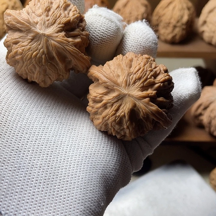 吊坠文玩核桃妞***爱磨盘狮子头43