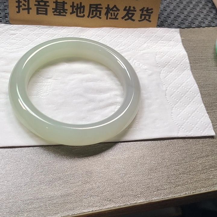 颈饰未镶嵌和田玉嘉*买断