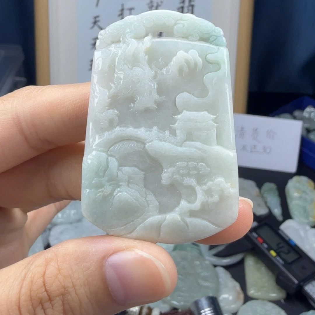 颈饰未镶嵌翡翠翡翠