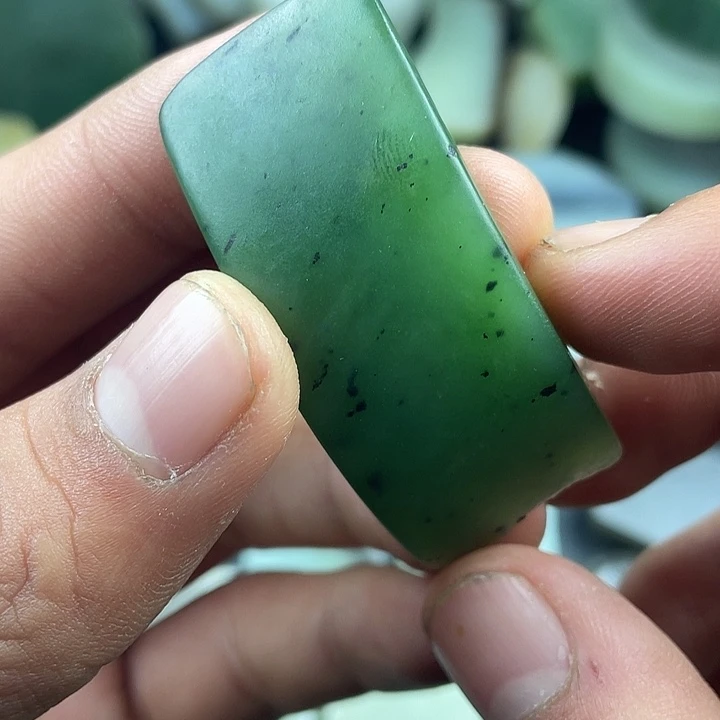 和田玉（碧玉）未镶嵌颈饰