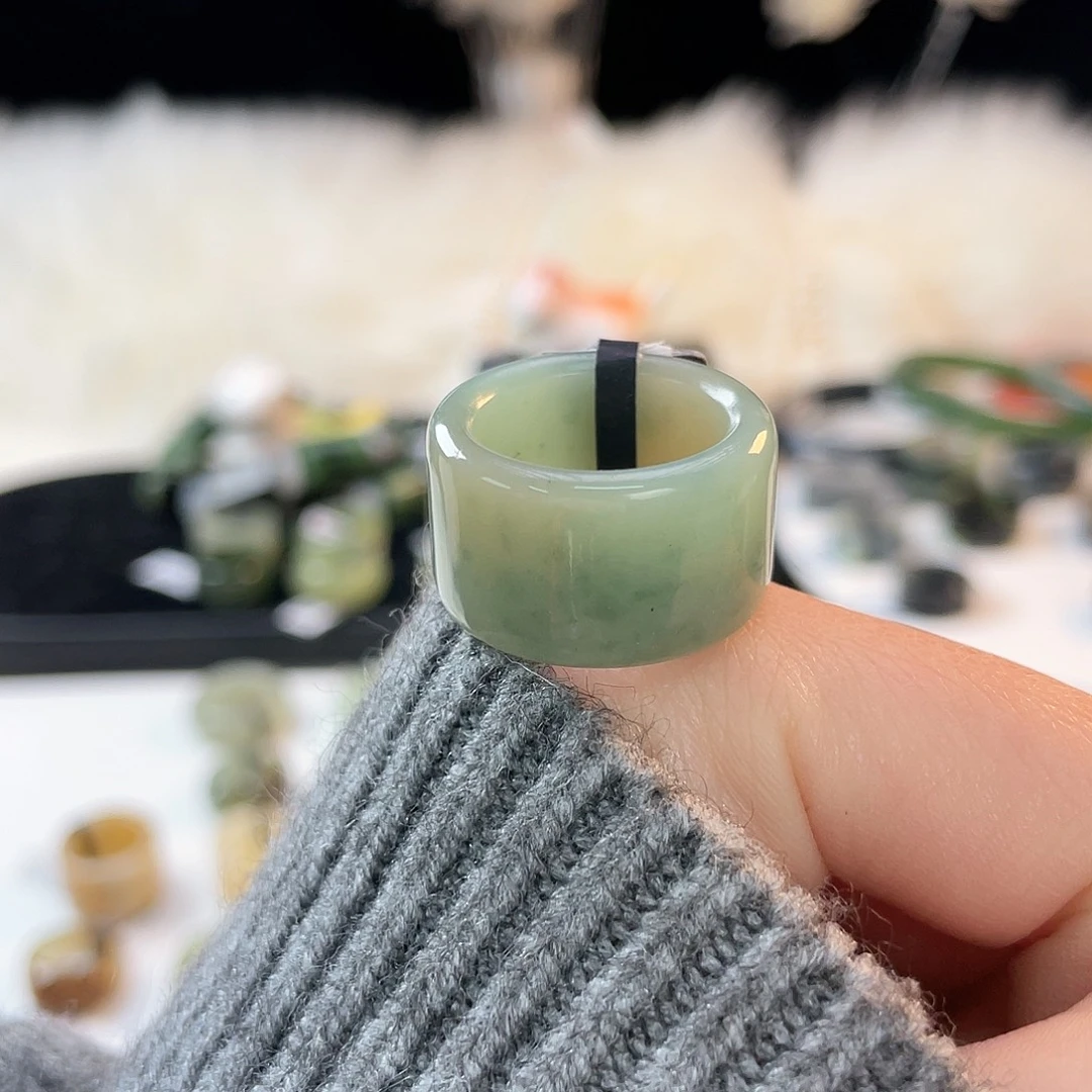 和田玉未镶嵌戒指k68粉青圆切16.9mm