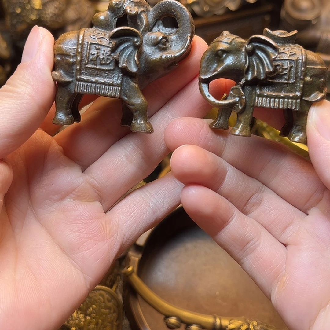精美铜器工艺品等