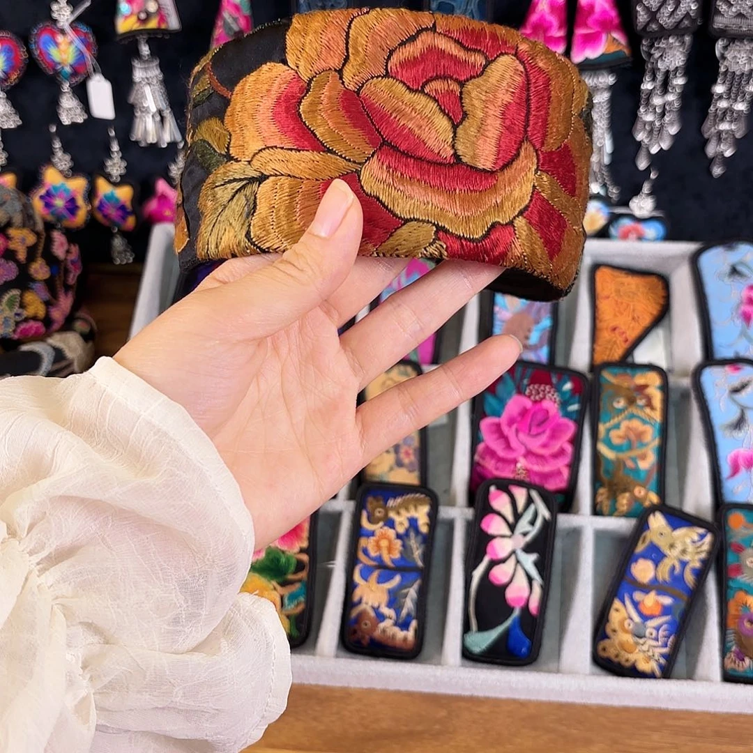 织绣刘****9帅帅帅帅帅帅帅帅