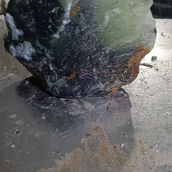 蛇纹石玉合金珠宝奇石