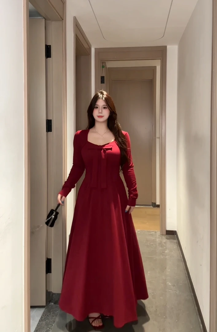 【惠珍】微胖mm气质千金风氛围感法式玫瑰小众蝴蝶结女神感连衣裙