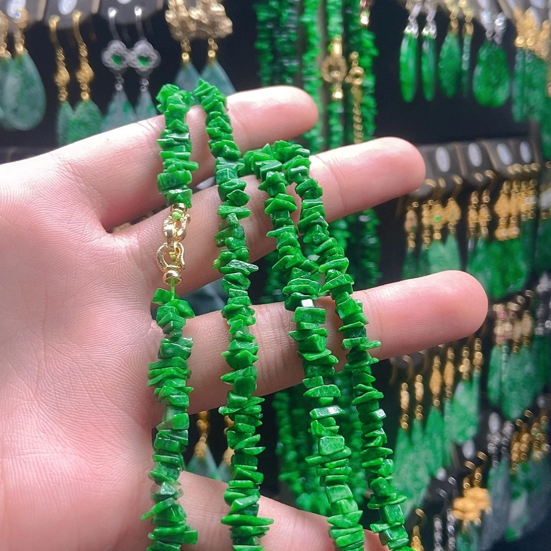 翡翠未镶嵌耳饰翡翠