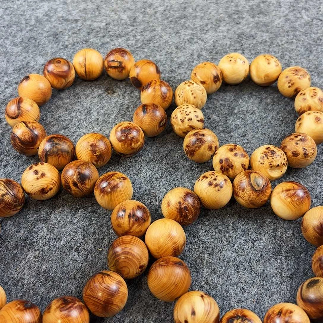 崖柏太行崖柏虫漏（超级香）2.0虫吃柏到手一个