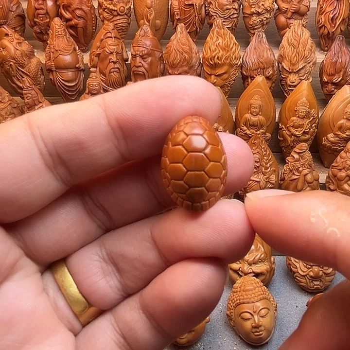 橄榄核吊坠17富甲天下