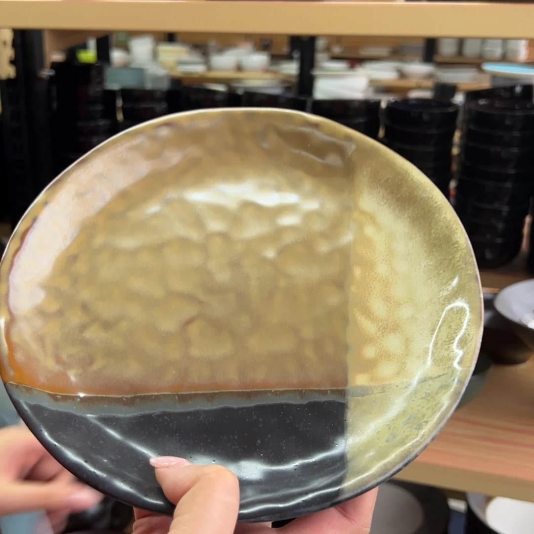 新骨瓷112瑕疵慎拍锤纹 皇家荣耀 8寸 平盘