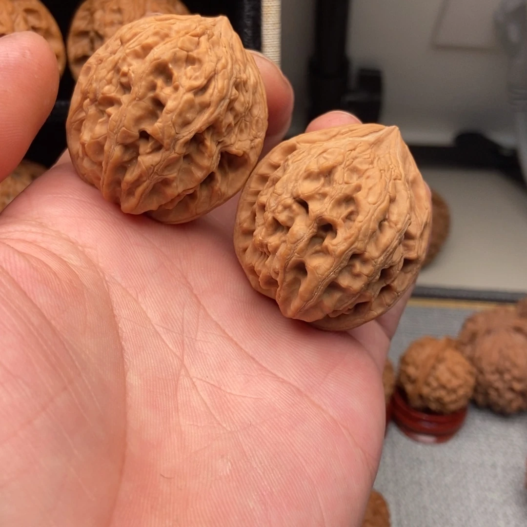 吊坠文玩核桃大故事