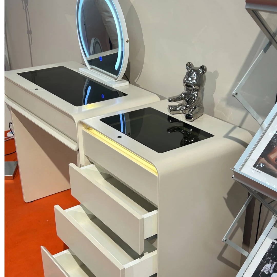 小户型立式北欧风成人多层款客厅烤漆梳妆台