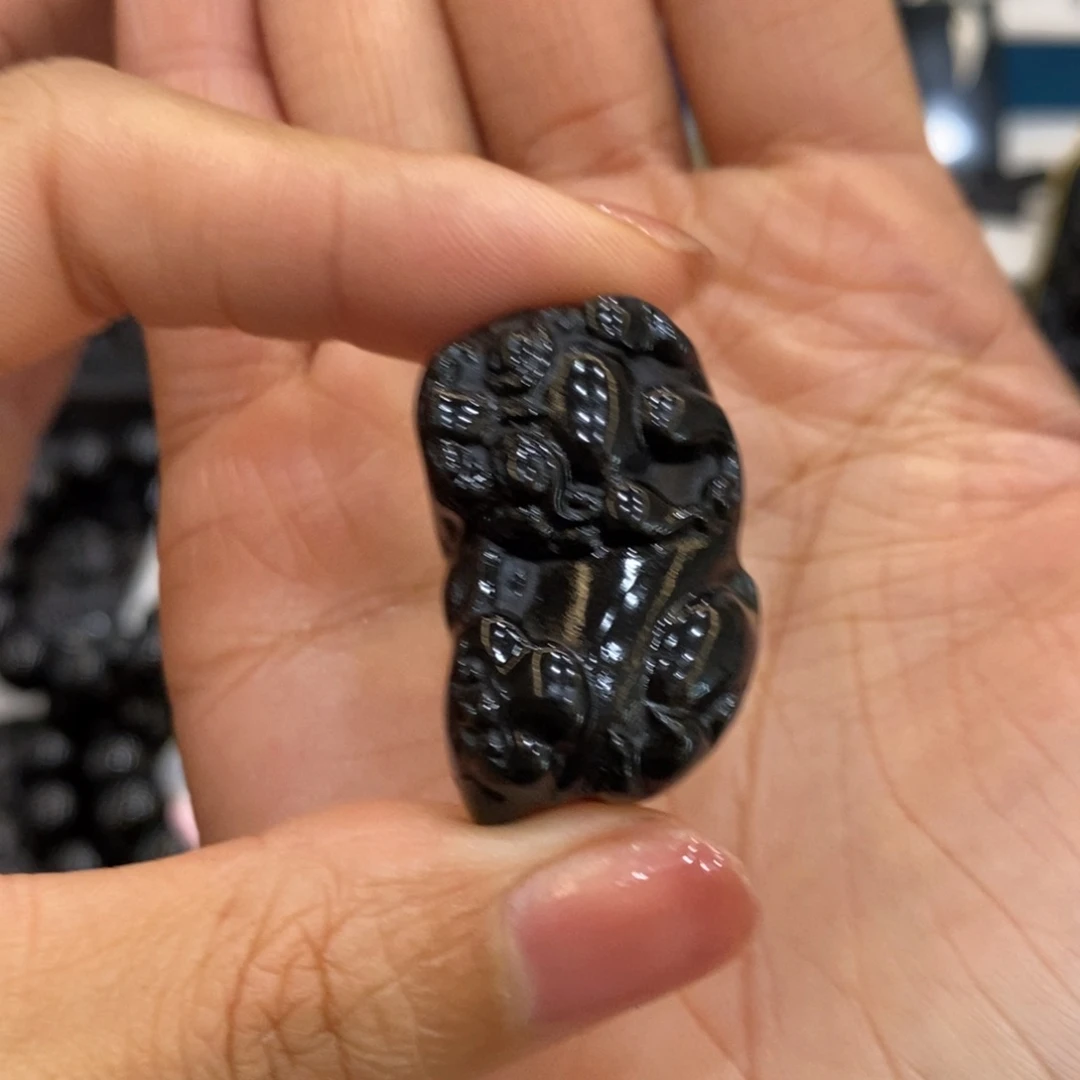 春***宝蛇纹石玉未镶嵌手串