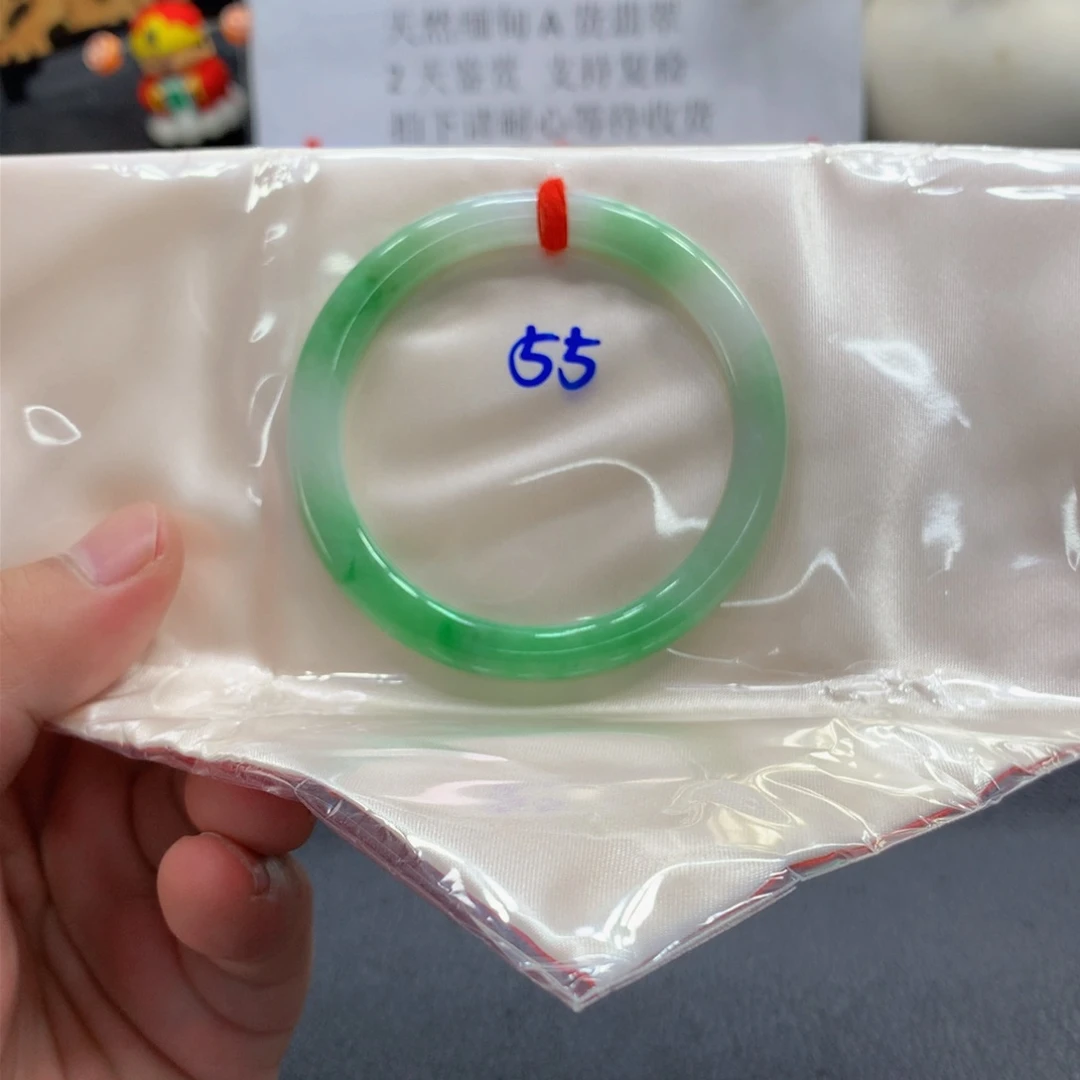 未镶嵌手镯翡翠翡翠手镯