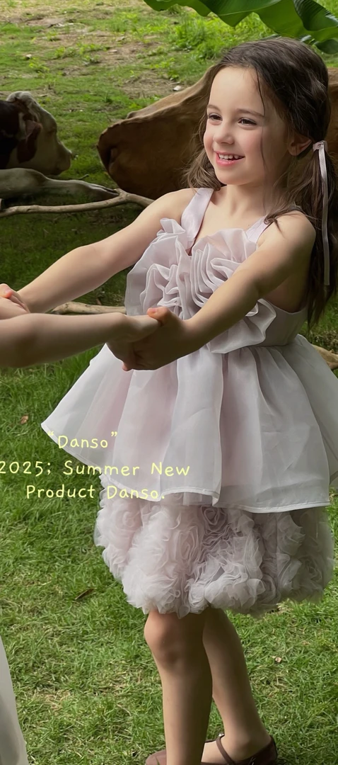 Danso正品女童夏季白天鹅吊带蓬蓬吊带花苞短裤可爱洋气套装