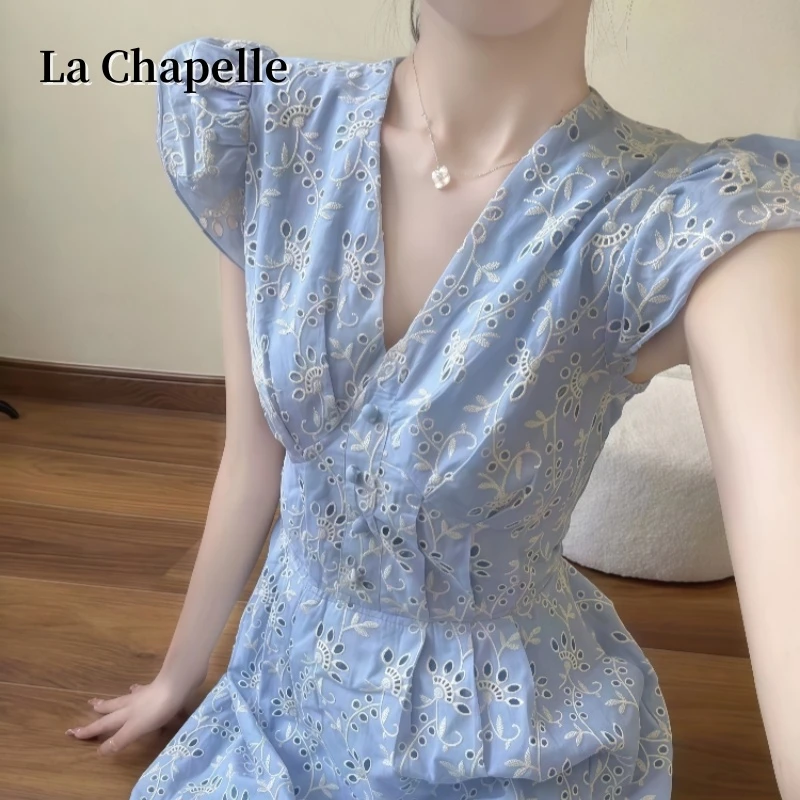 拉夏贝尔法式高级感小飞袖蓝色收腰连衣裙女夏新款独特漂亮长裙子