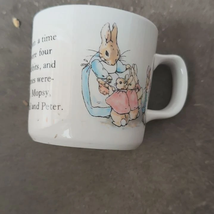 陶瓷盘子碗啥都有