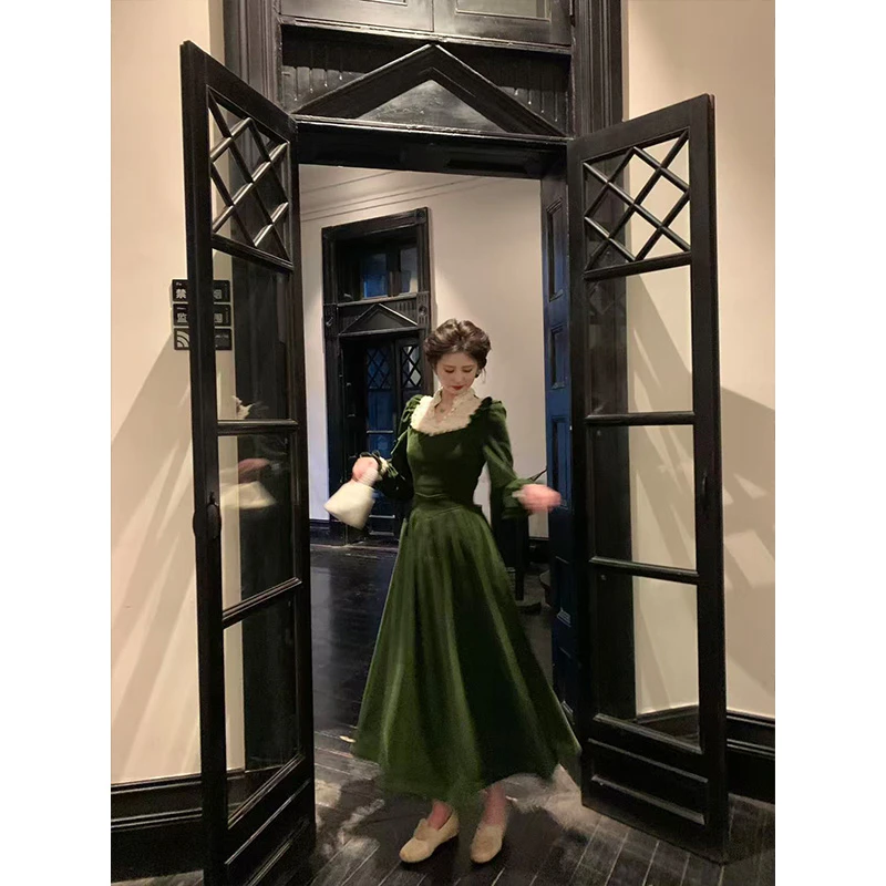 一生罗曼【乱世佳人】秋冬法式复古赫本风蕾丝花边长袖连衣裙L1486