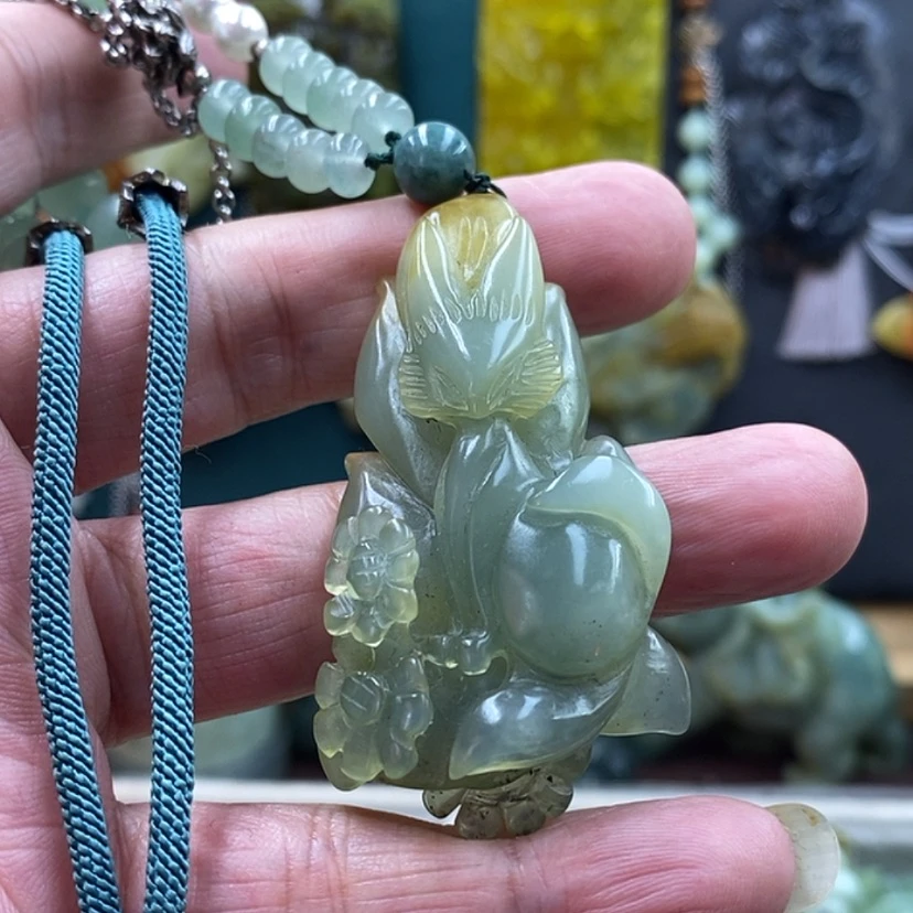 【闪购商品】未镶嵌蛇纹石玉吊坠
