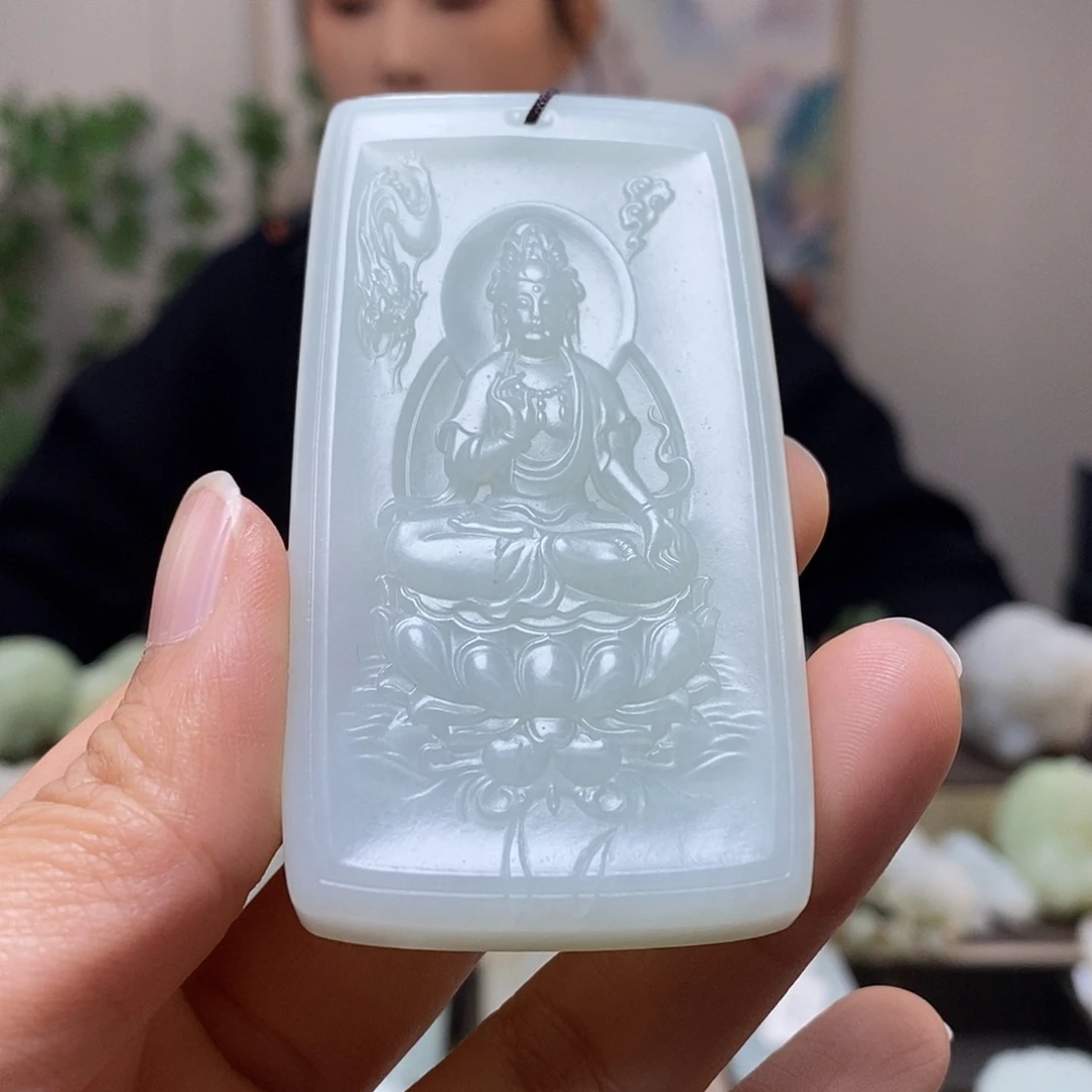 和田玉未镶嵌颈饰