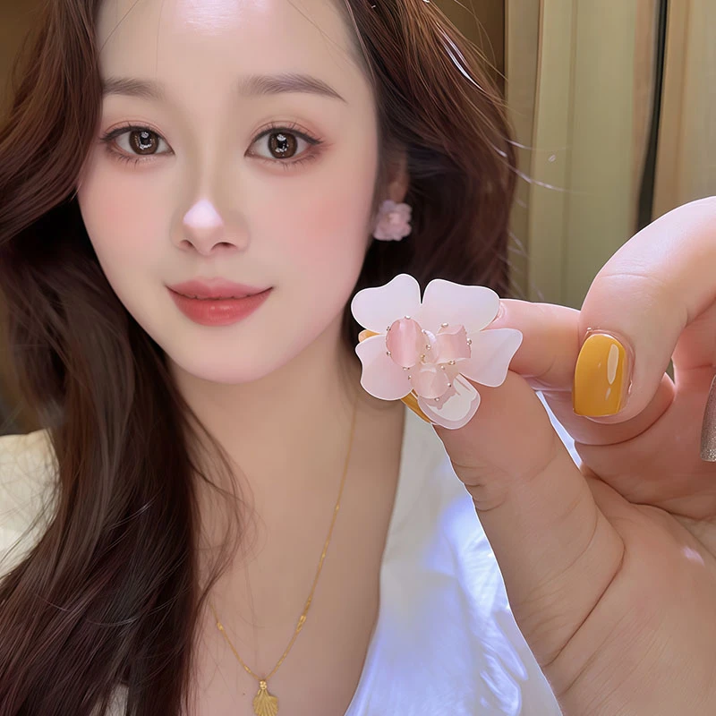非金属亚克力耳饰 气质花朵锆石花蕊耳钉女超仙植物花卉耳环
