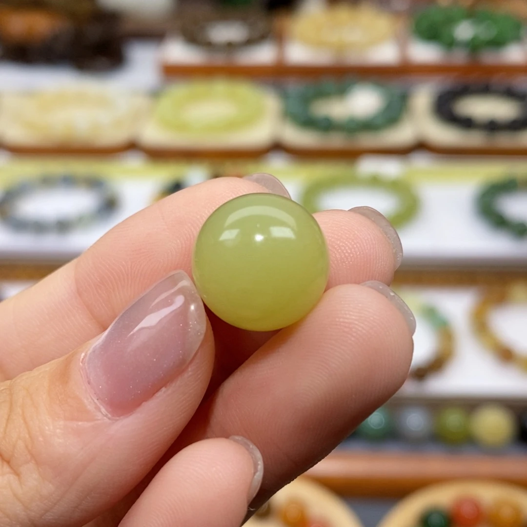 和田玉未镶嵌吊坠(不含链)果*陈14