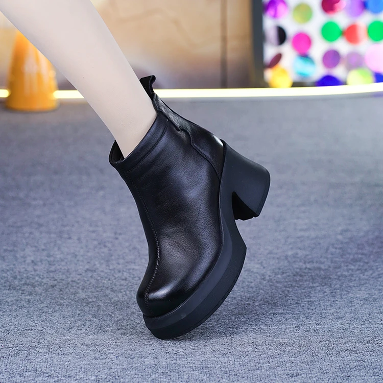 5305粗跟羊毛短靴女冬季新款头层牛皮厚底一体跟加绒加厚马丁棉靴