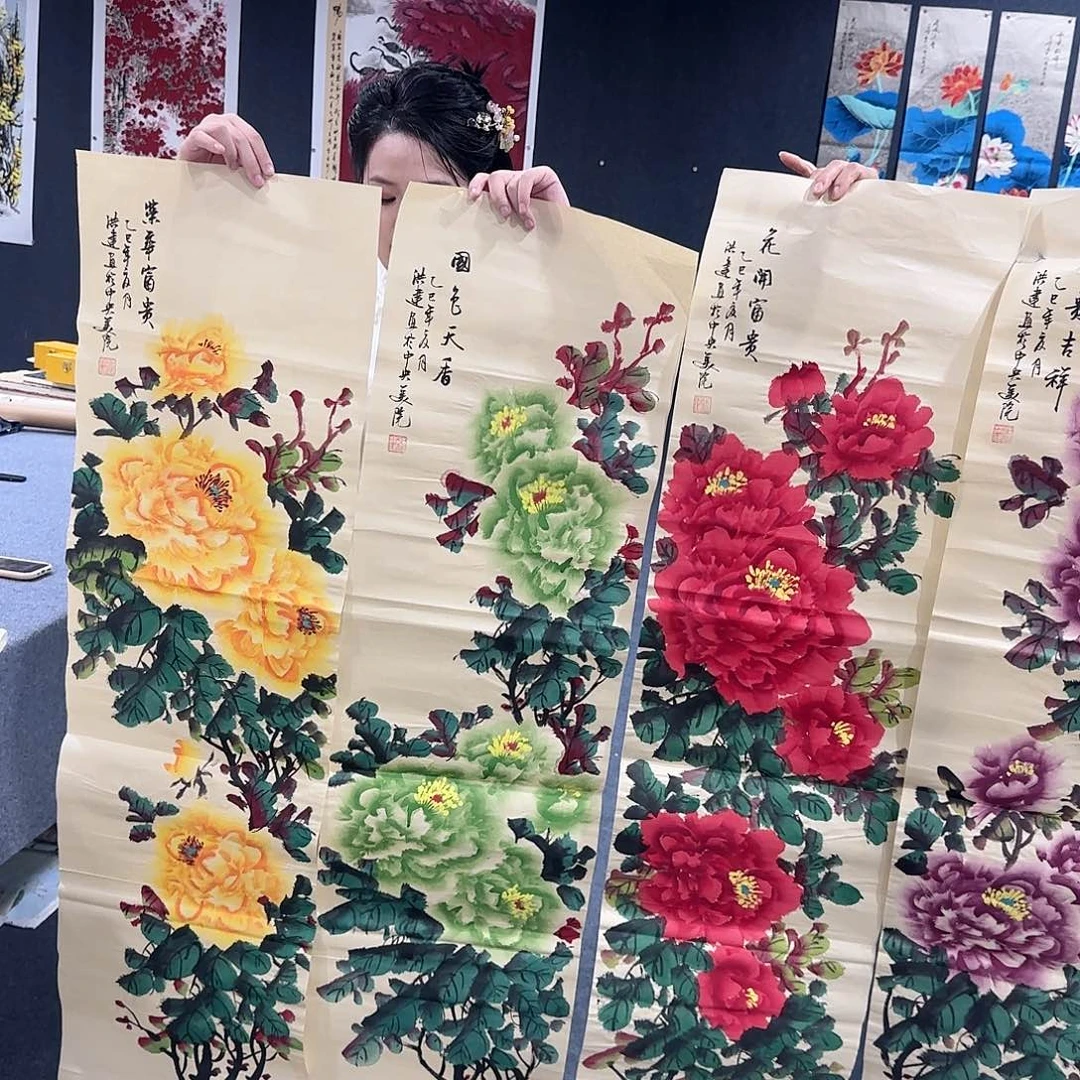 国画国画作品有多种多样的