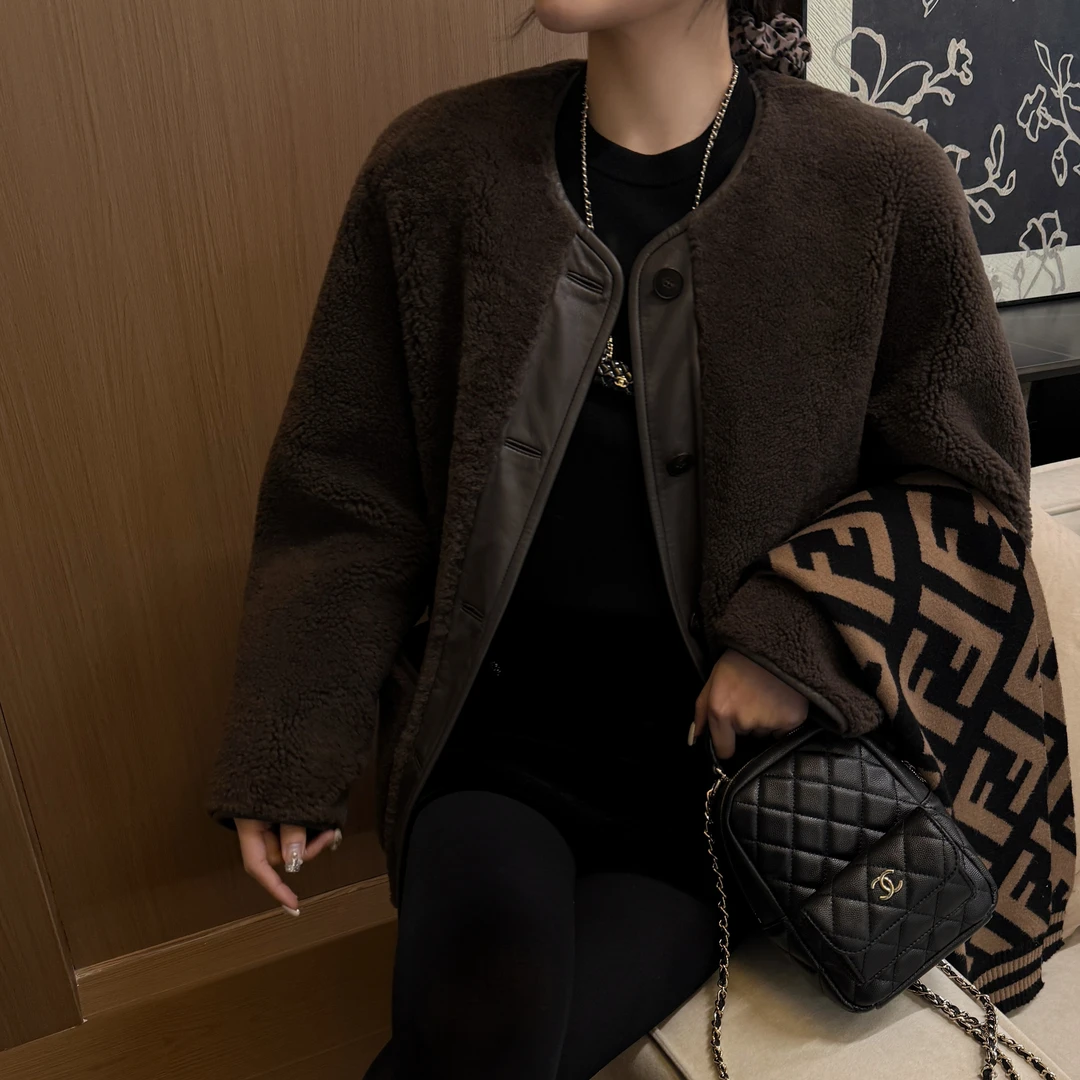 温柔慵懒风皮毛一体外套