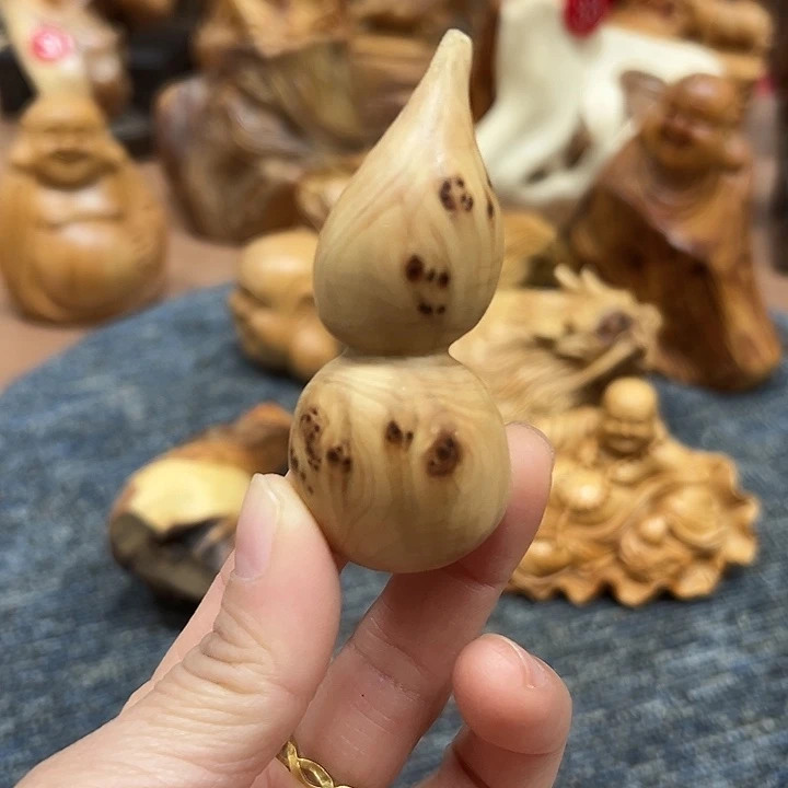 柏木太行崖柏手把摆件