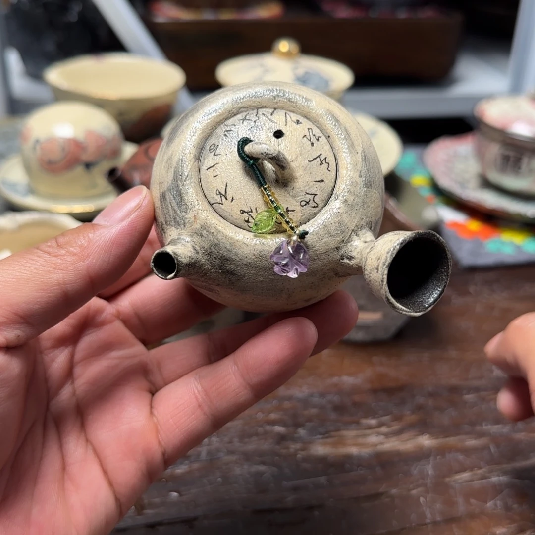 摆件橙****搬迁新场地所见皆福利