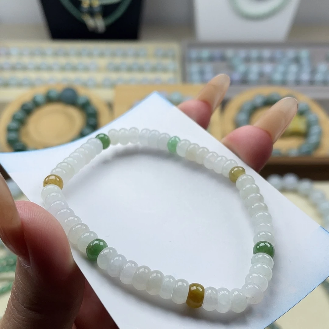 翡翠未镶嵌颈饰0008