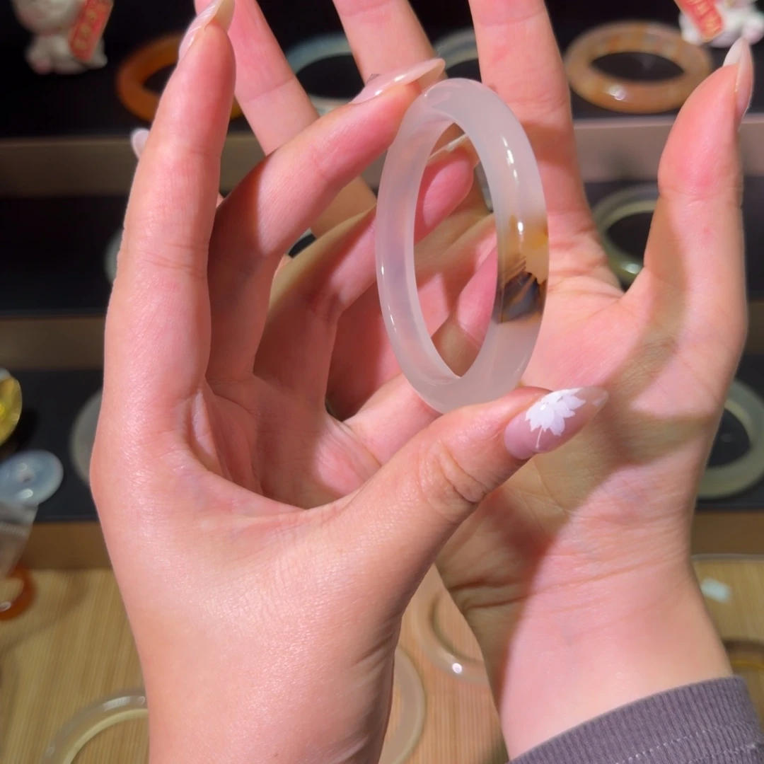 玛瑙/玉髓未镶嵌手镯