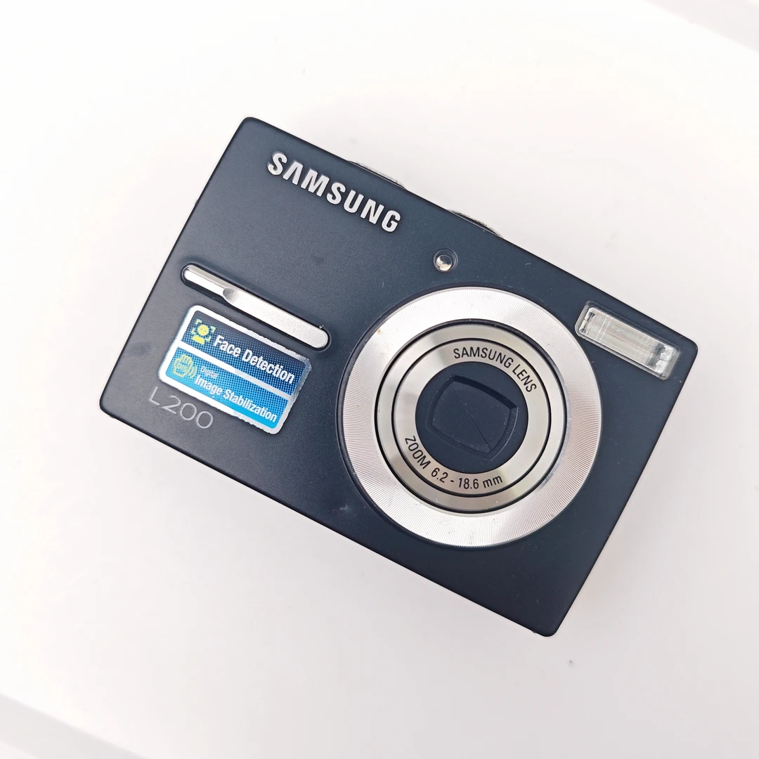 9新 Samsung/三星 L200黑色冷白1000万像素配件齐全ccd数码相机