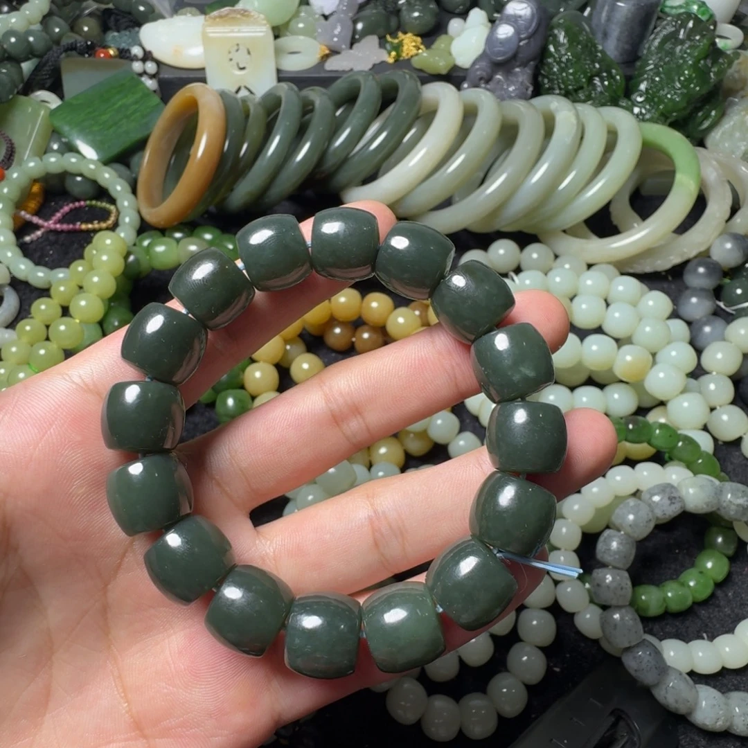 和田玉未镶嵌手串