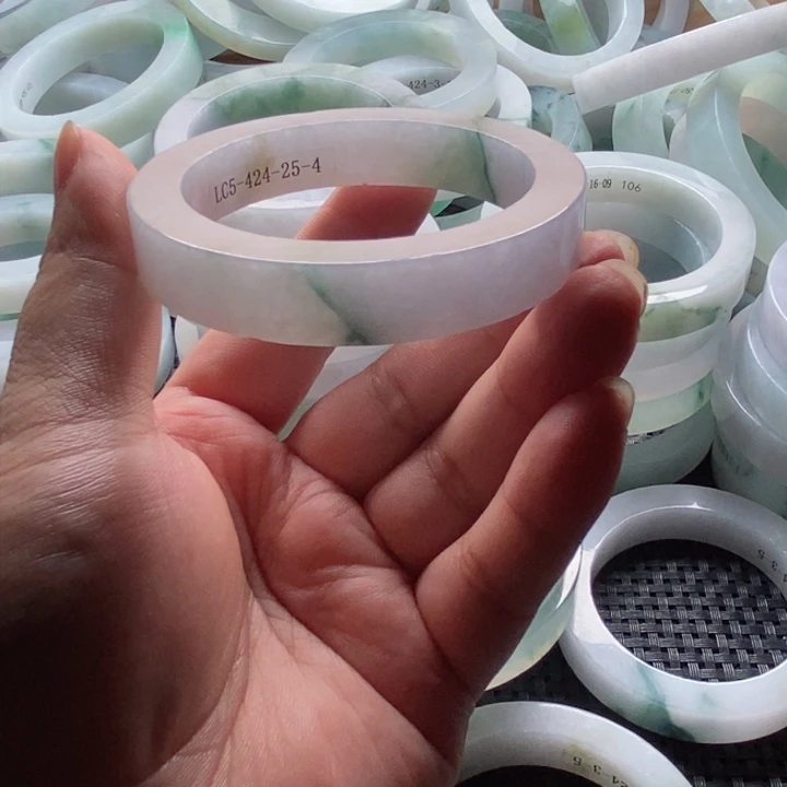 定制翡翠A货未镶嵌