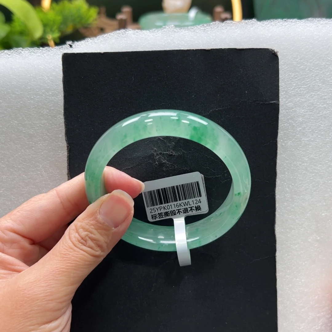 石英质玉手镯未镶嵌➕佳佳5859