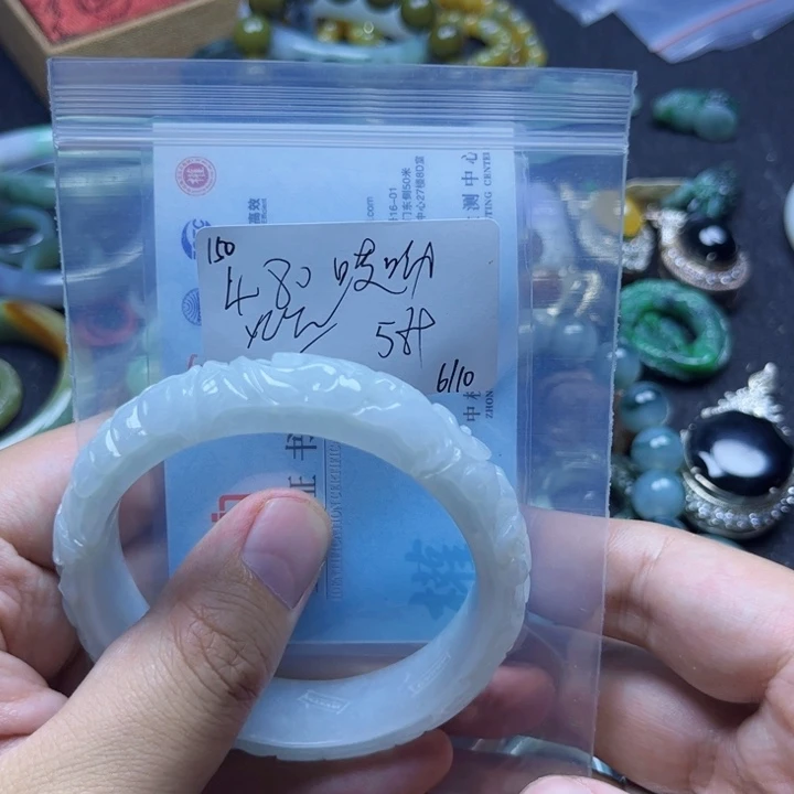 哎***喂翡翠戒指未镶嵌翡翠