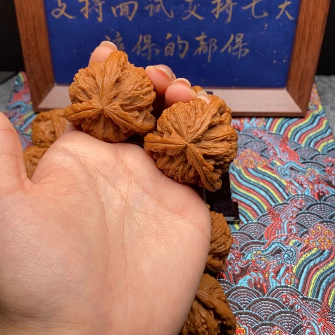 【闪购商品】福**油白狮子1111111