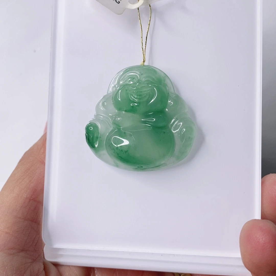 石英质玉未镶嵌颈饰