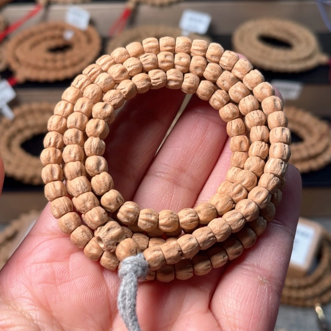 【闪购商品】柏香籽/百香籽吊坠