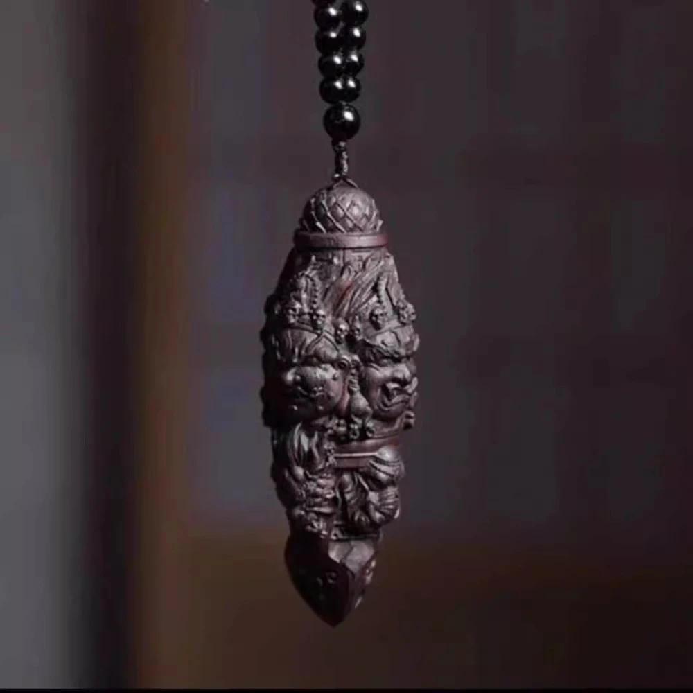 贡木沉木雕刻大黑天金刚降魔杵手把件文玩饰品工艺品车载挂件摆件