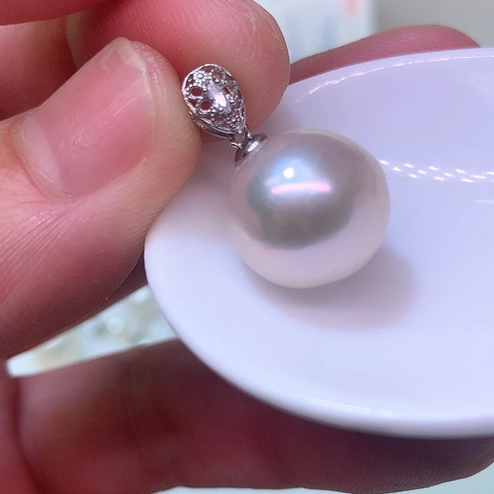 银S925镶嵌耳饰淡水珍珠么*哒