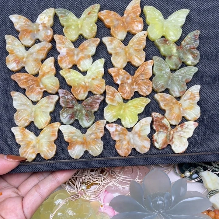 紫***迷蛇纹石玉未镶嵌颈饰