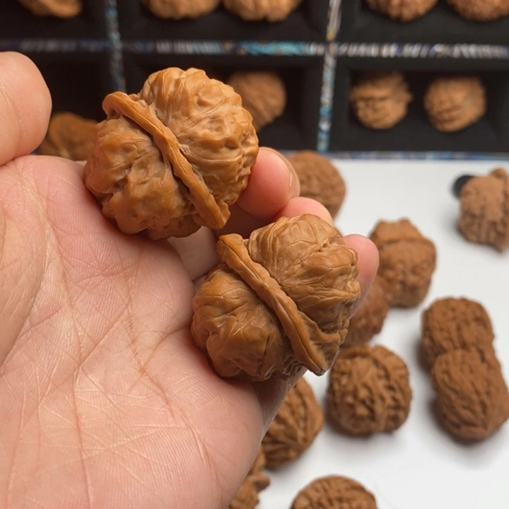 吊坠文玩核桃37✖️40尺蛤蟆头