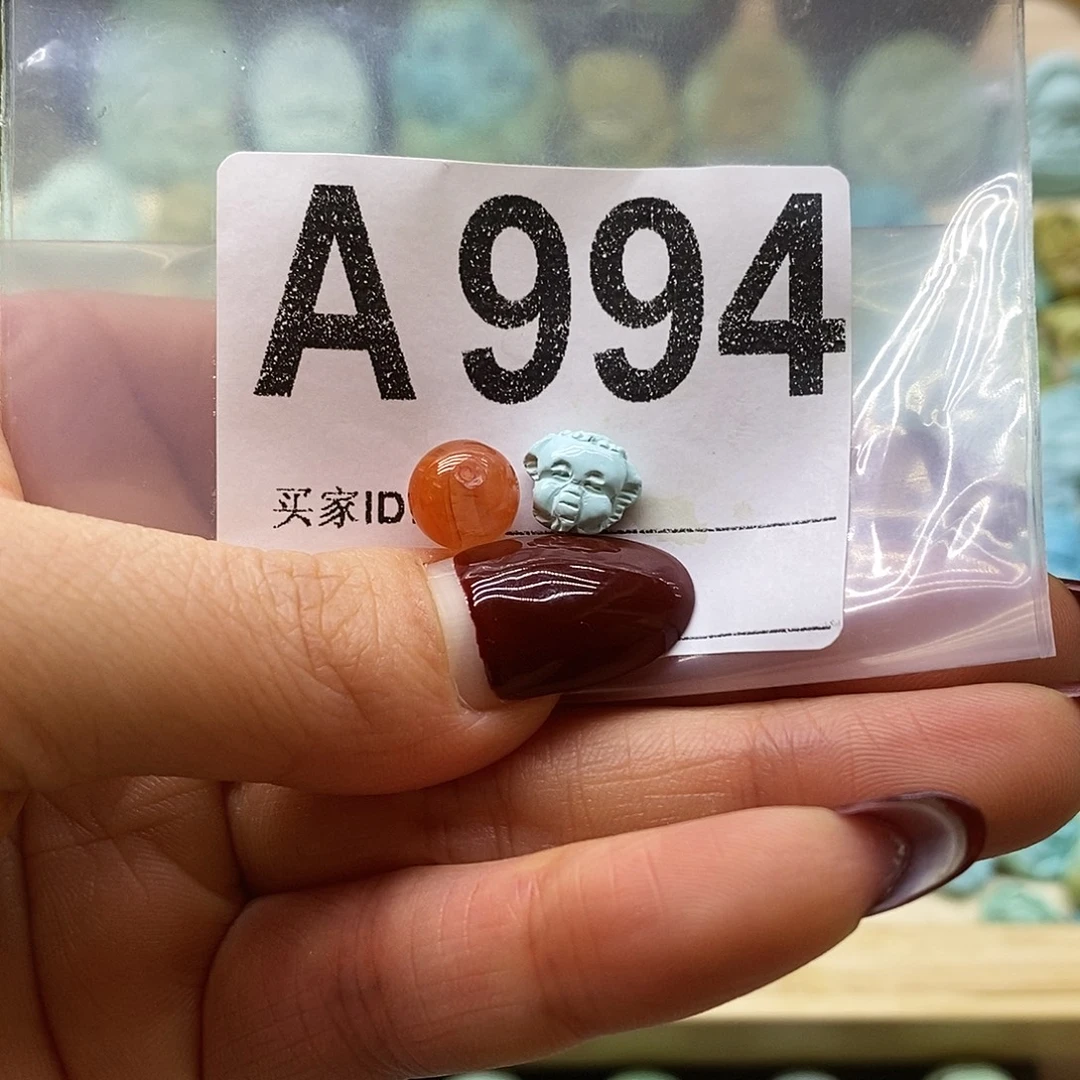 南红玛瑙未镶嵌珠宝奇石