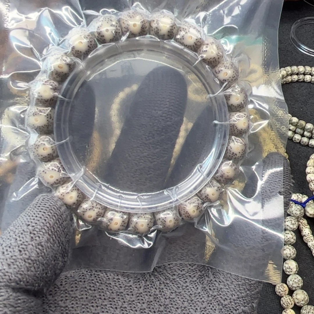 手串星月菩提10✖️9月留白 细星 石玉料 单圈