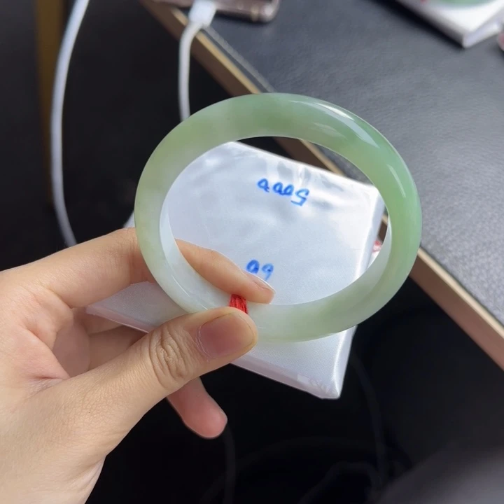 未镶嵌手镯翡翠晴绿-60圈