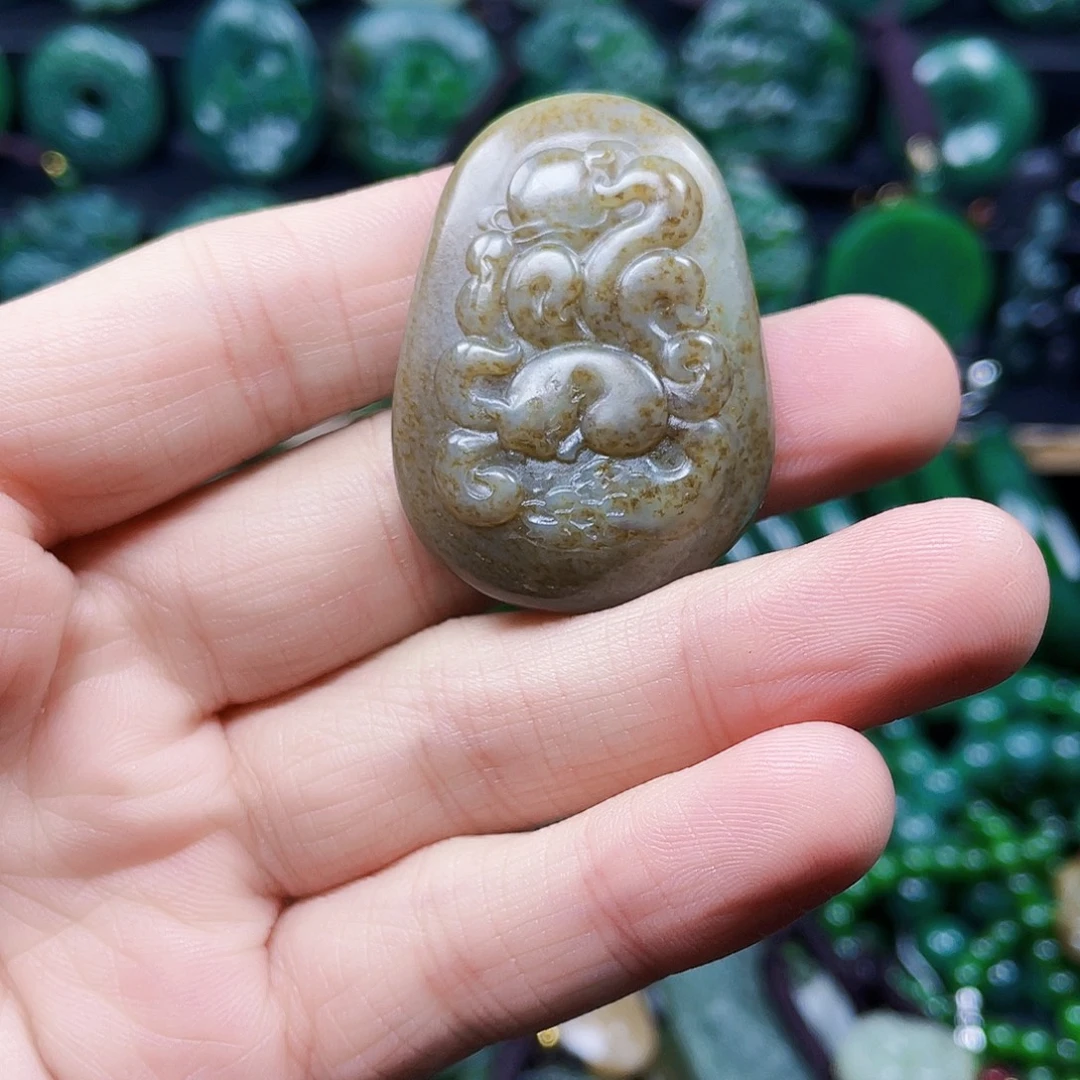 和田玉未镶嵌珠宝半成品