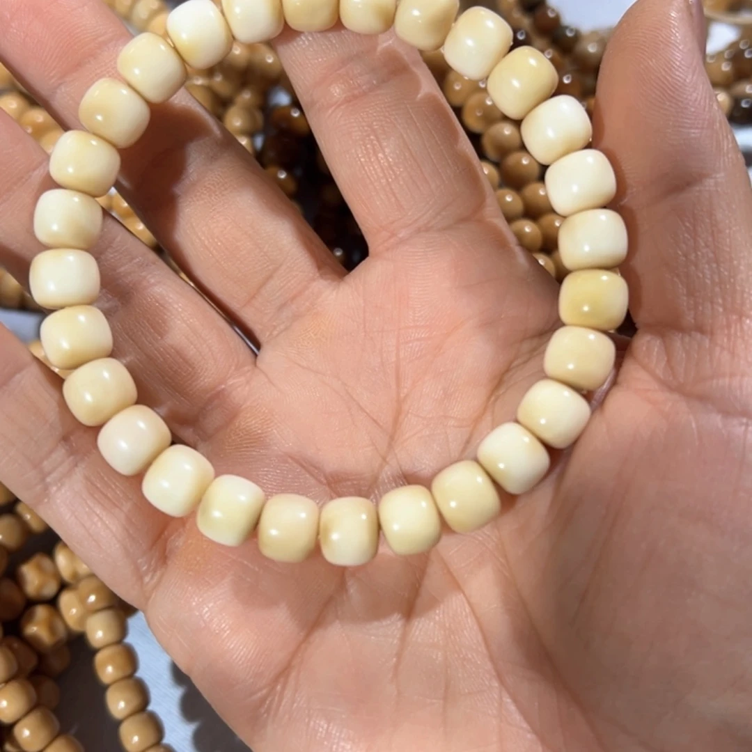 V***o龙脊菩提吊坠小白龙老型单圈